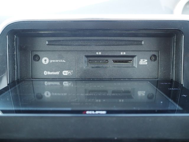 TOYOTA SIENTA 2017 Image 31