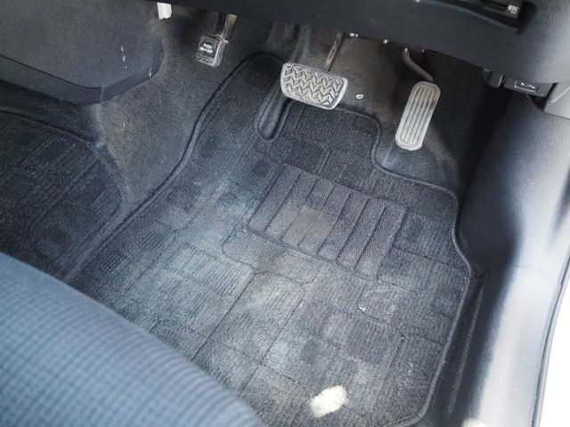 TOYOTA SIENTA 2017 Image 31