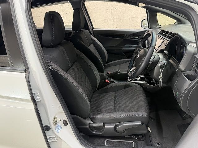 HONDA FIT HYBRID 2019 Image 31