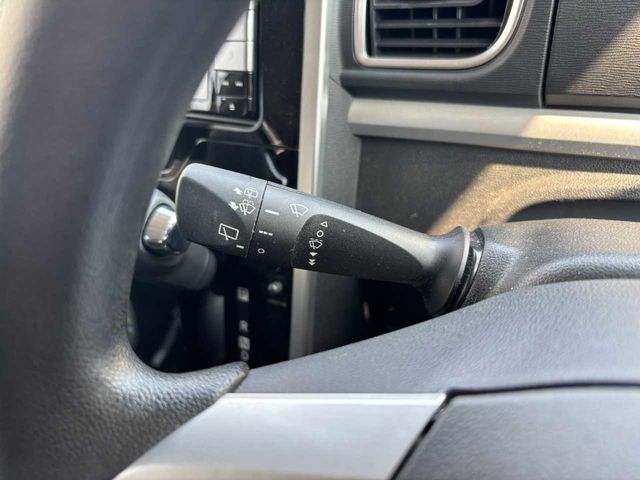 DAIHATSU TANTO 2018 Image 31