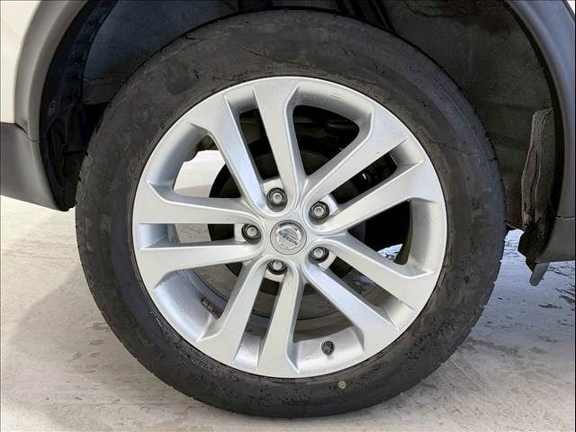 NISSAN JUKE 2017 Image 31