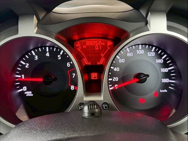 NISSAN JUKE 2017 Image 31