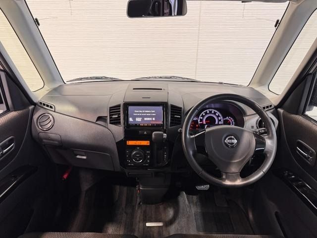 NISSAN ROOX 2013 Image 31