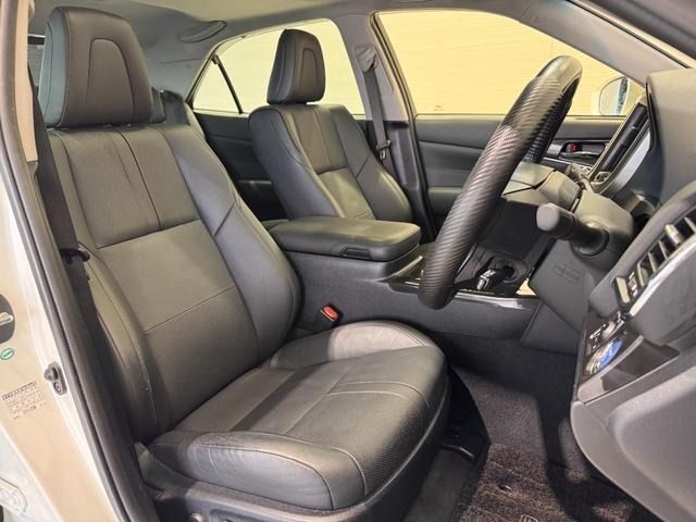 TOYOTA CROWN SEDAN HYBRID 2015 Image 31