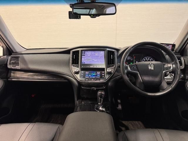 TOYOTA CROWN SEDAN HYBRID 2015 Image 31