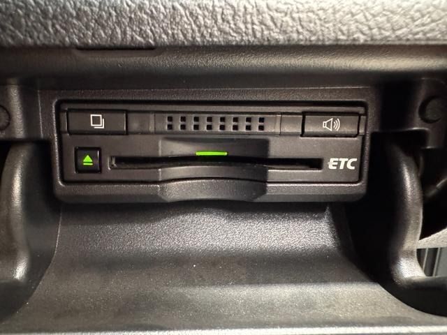 TOYOTA CROWN SEDAN HYBRID 2015 Image 31