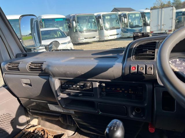 ISUZU ELF 2005 Image 31