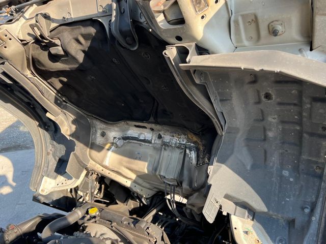 ISUZU ELF 2005 Image 31