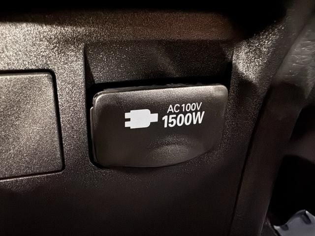 TOYOTA PRIUS 2023 Image 31