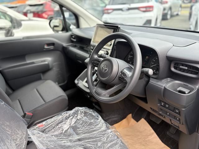 TOYOTA SIENTA HYBRID 2026 Image 31