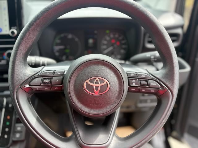 TOYOTA SIENTA HYBRID 2026 Image 31