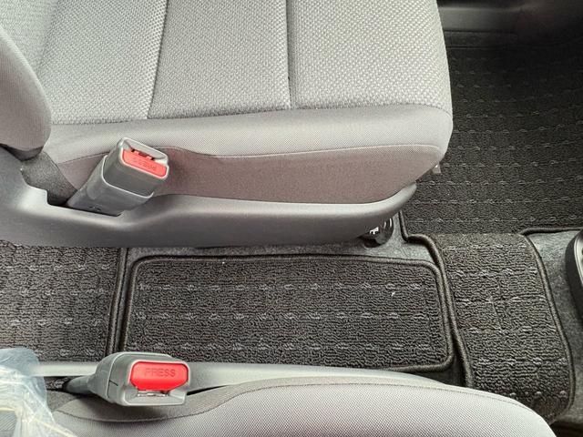 TOYOTA SIENTA HYBRID 2026 Image 31