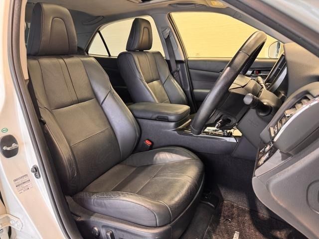 TOYOTA CROWN SEDAN 2014 Image 31