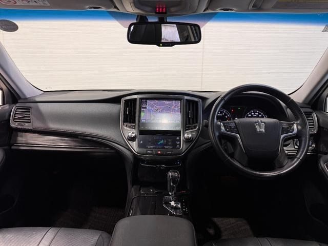 TOYOTA CROWN SEDAN 2014 Image 31