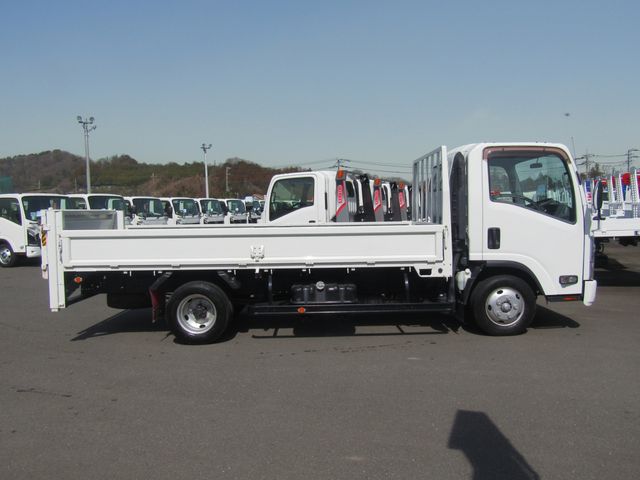 ISUZU ELF 2019 Image 31