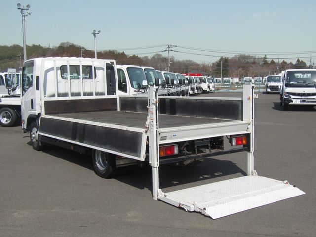 ISUZU ELF 2019 Image 31