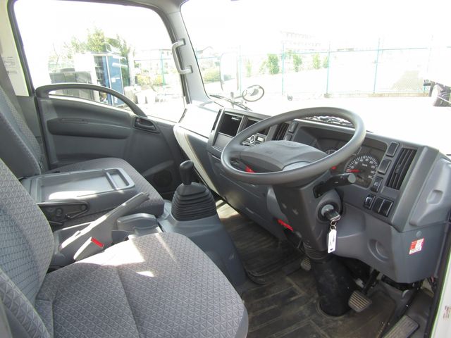 ISUZU ELF 2019 Image 31