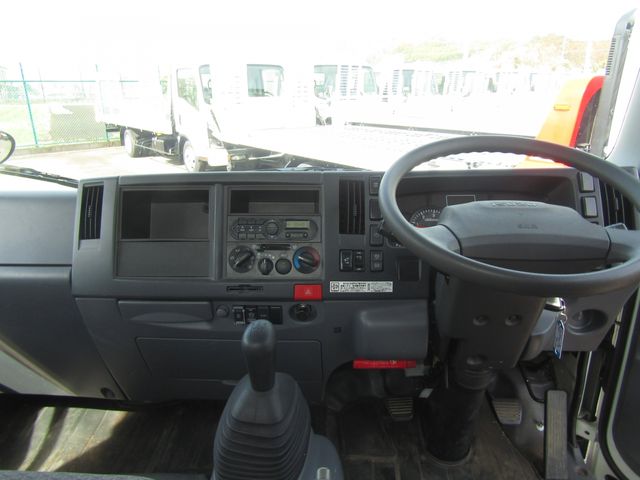 ISUZU ELF 2019 Image 31