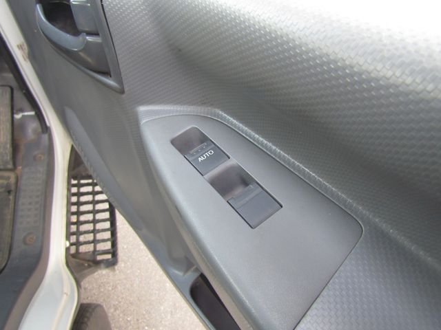 ISUZU ELF 2019 Image 31