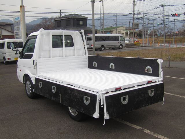 MAZDA BONGO TRUCK 1.15T 2W 2017 Image 31