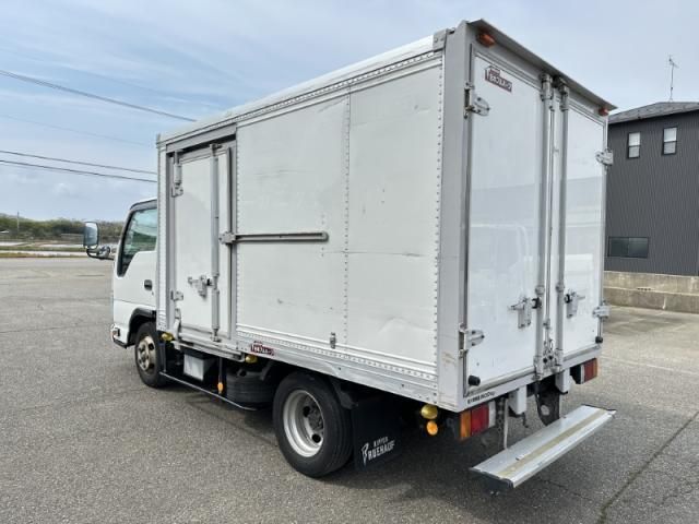 ISUZU ELF 2016 Image 31