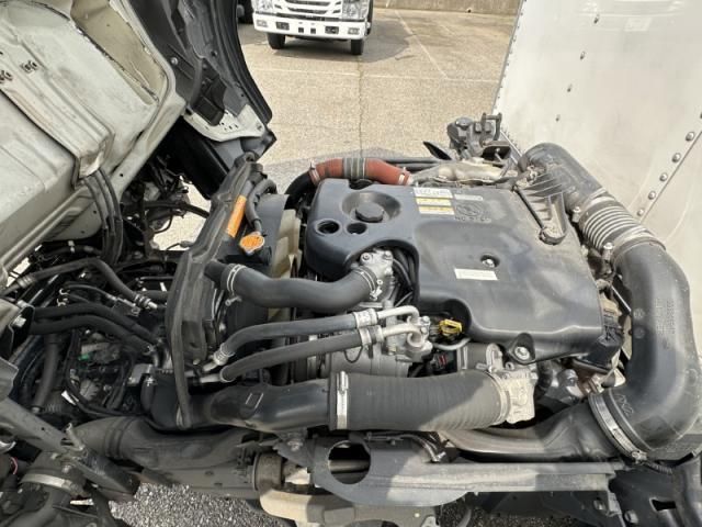 ISUZU ELF 2016 Image 31