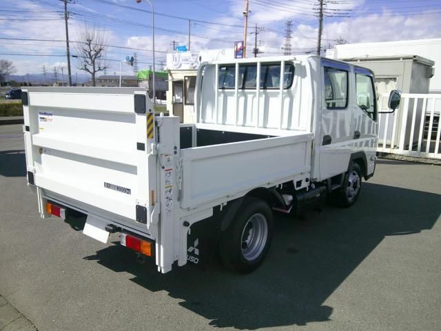 MITSUBISHI CANTER 2025 Image 31