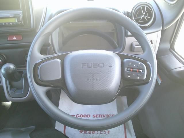 MITSUBISHI CANTER 2025 Image 31