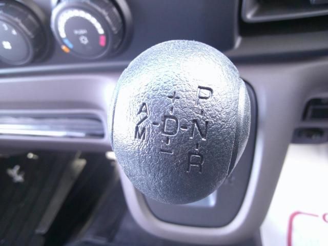 MITSUBISHI CANTER 2025 Image 31