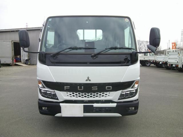 MITSUBISHI CANTER 2025 Image 31