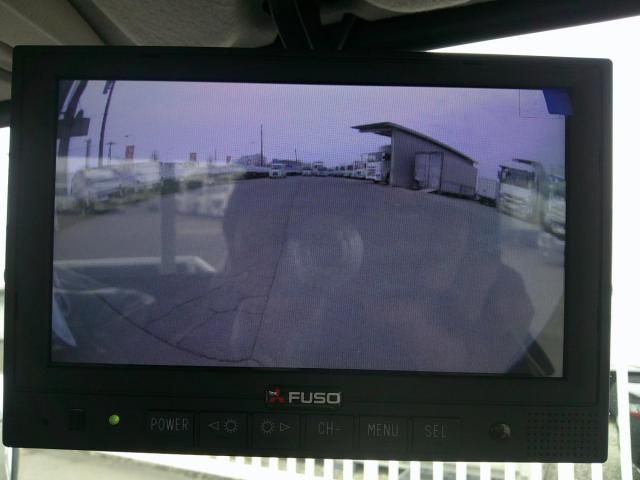 MITSUBISHI CANTER 2025 Image 31