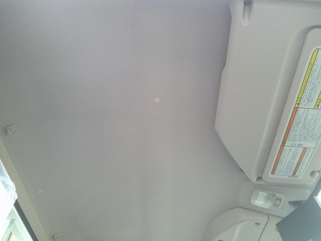 MITSUBISHI CANTER 2025 Image 31