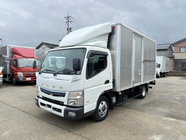 MITSUBISHI CANTER 2019 Image 31