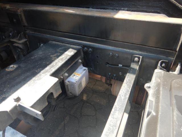 MITSUBISHI FUSOU FIGHTER 2007 Image 31