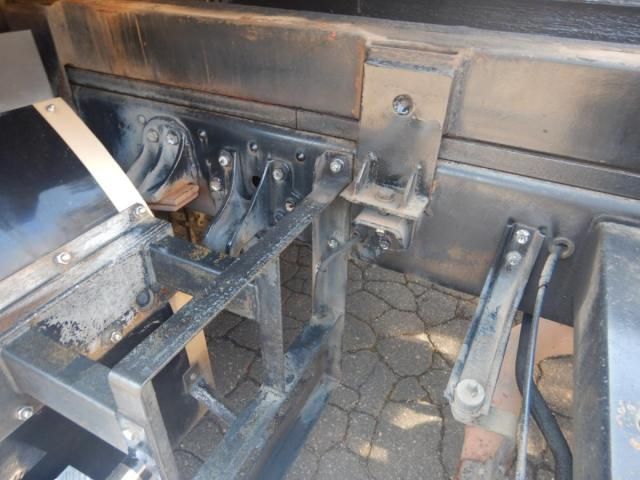 MITSUBISHI FUSOU FIGHTER 2007 Image 31