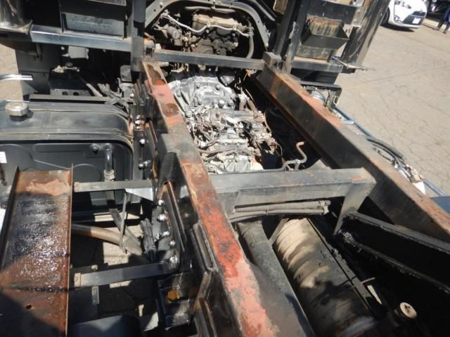 MITSUBISHI FUSOU FIGHTER 2007 Image 31