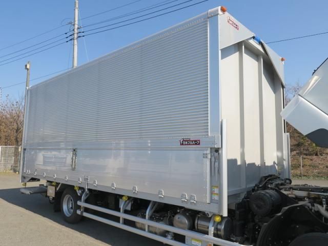 MITSUBISHI FUSOU FIGHTER 2024 Image 31