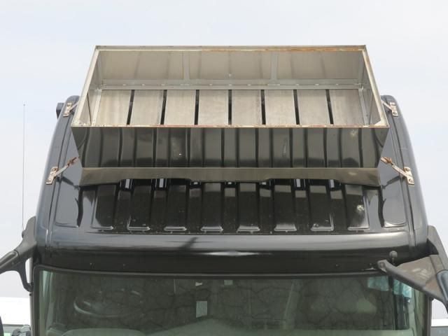 MITSUBISHI FUSOU SUPER GREAT 2016 Image 31