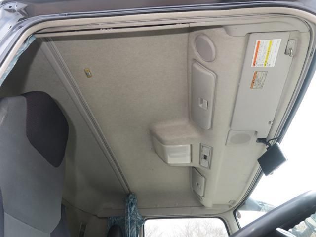 MITSUBISHI FUSOU SUPER GREAT 2016 Image 31