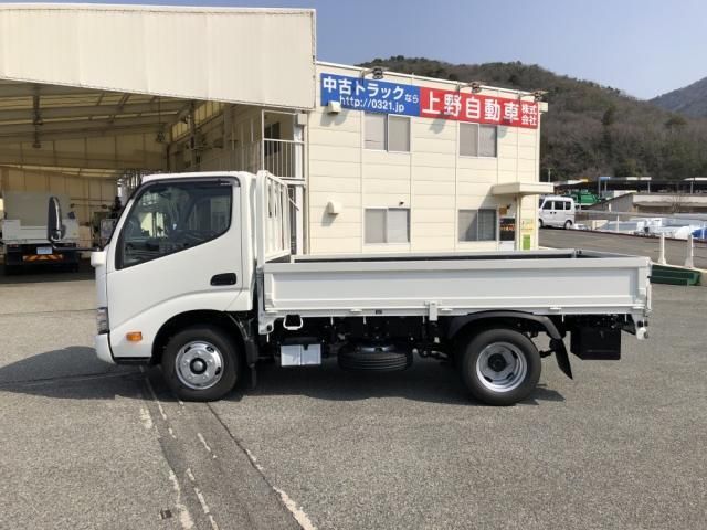 HINO DUTRO 2025 Image 31