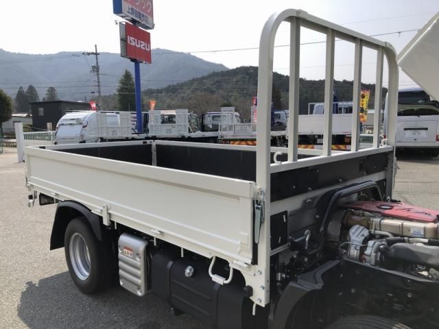 HINO DUTRO 2025 Image 31