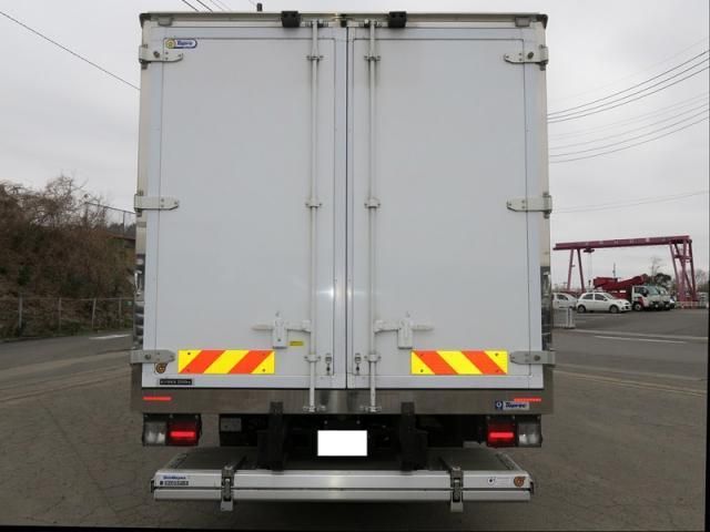 ISUZU FORWARD 2024 Image 31