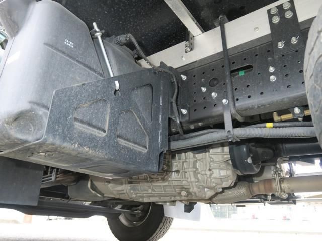 ISUZU FORWARD 2024 Image 31