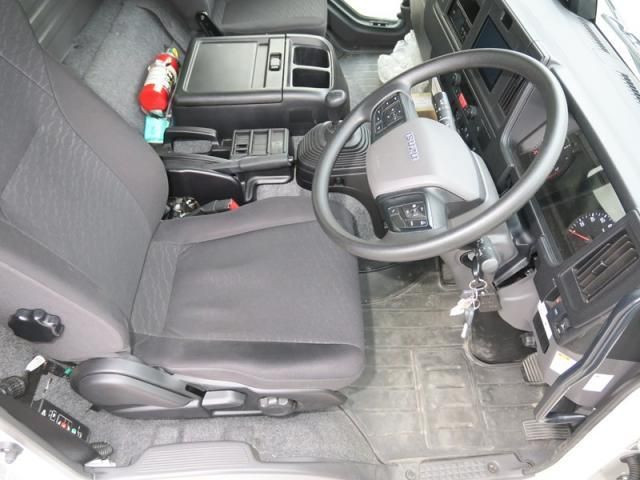 ISUZU FORWARD 2024 Image 31