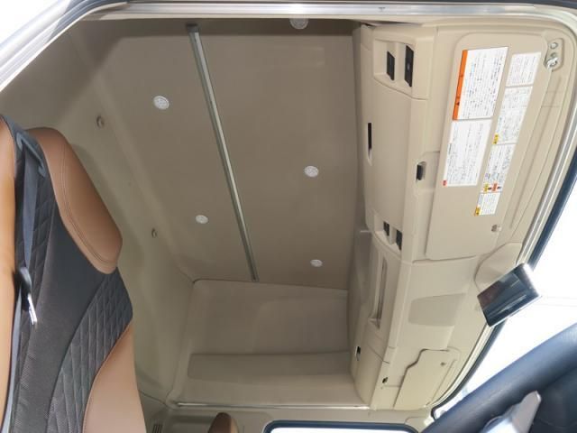 HINO PROFIA 2025 Image 31