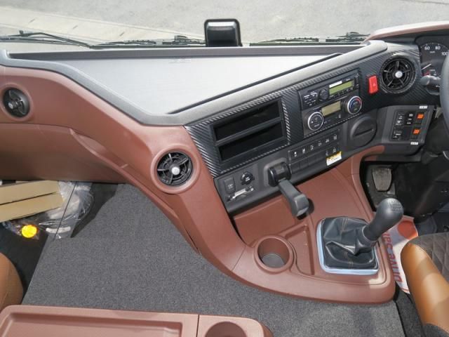 HINO PROFIA 2025 Image 31