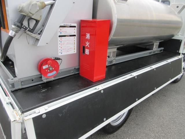 MITSUBISHI CANTER 2024 Image 31