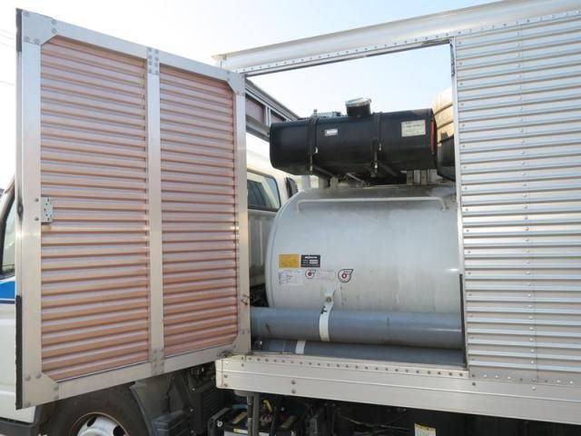 MITSUBISHI CANTER 2013 Image 31