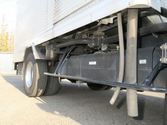 MITSUBISHI CANTER 2013 Image 31