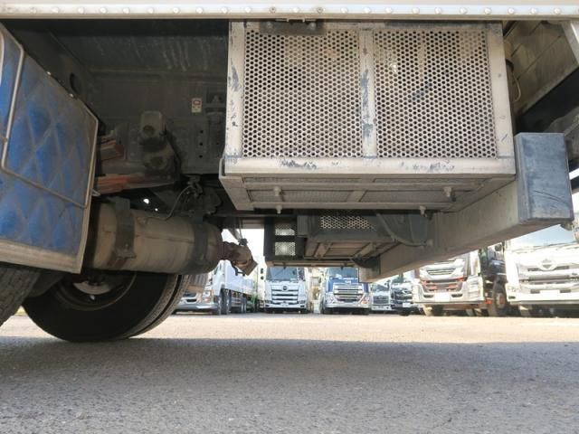 MITSUBISHI CANTER 2013 Image 31